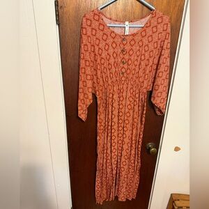 Vanilla Bay Rust Geometric Midi Dress
